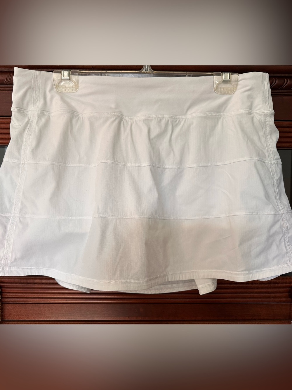 Lululemon White Tennis Skirt with built in liner size 12T